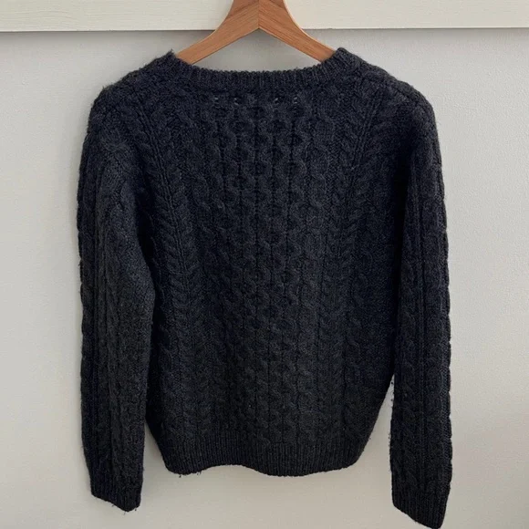 L.L. Bean Women’s Irish Wool Cardigan Gray Cable Knit Sweater Made In Ireland M - Picture 6 of 6